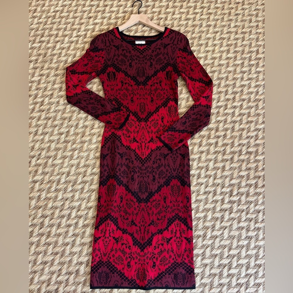 ECI Dress - Women’s Medium Red Black - Sweater Knit Midi Patterned Bodycon